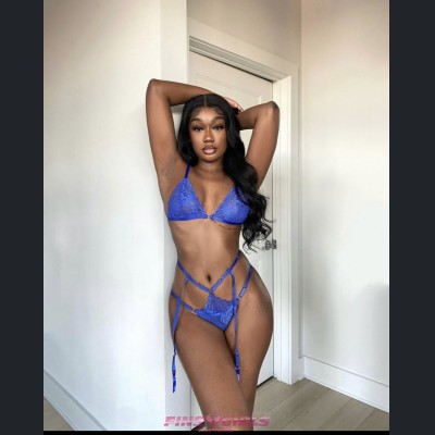 New sexy tacha in town